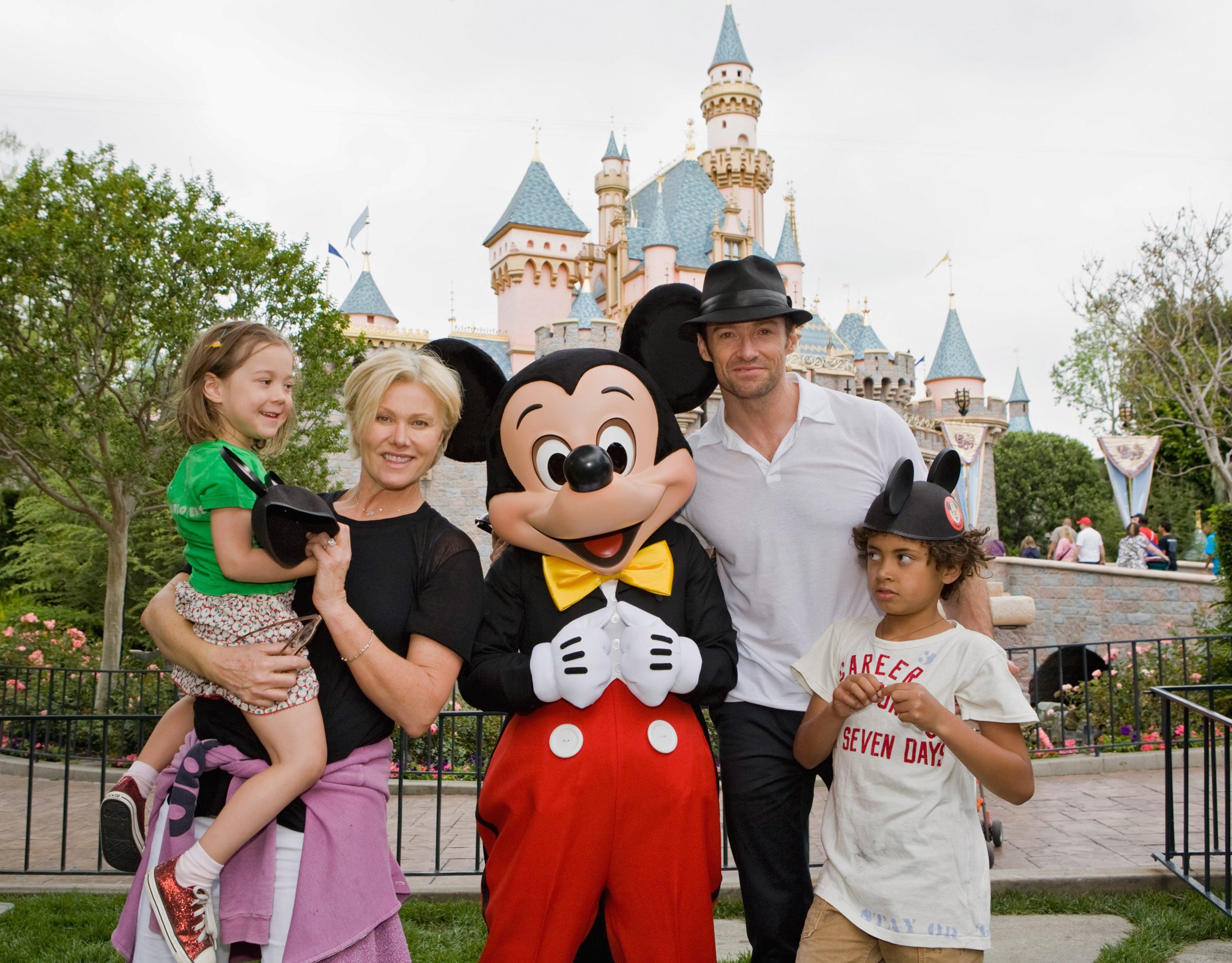 hugh jackman adopted kids