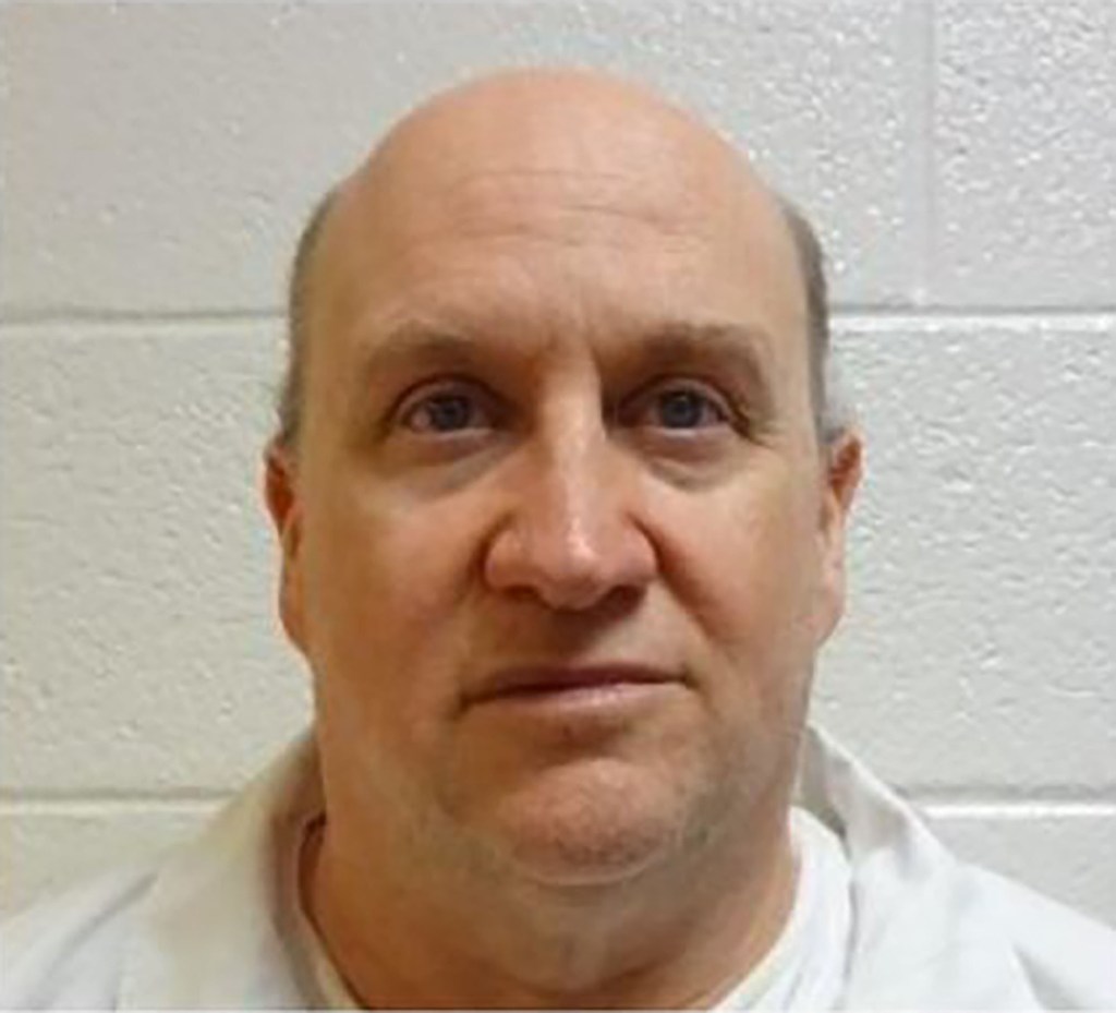 Grant Hardin, the former police chief of the tiny town of Gateway near the Arkansas-Missouri border, escaped from the North Central Unit in Calico Rock