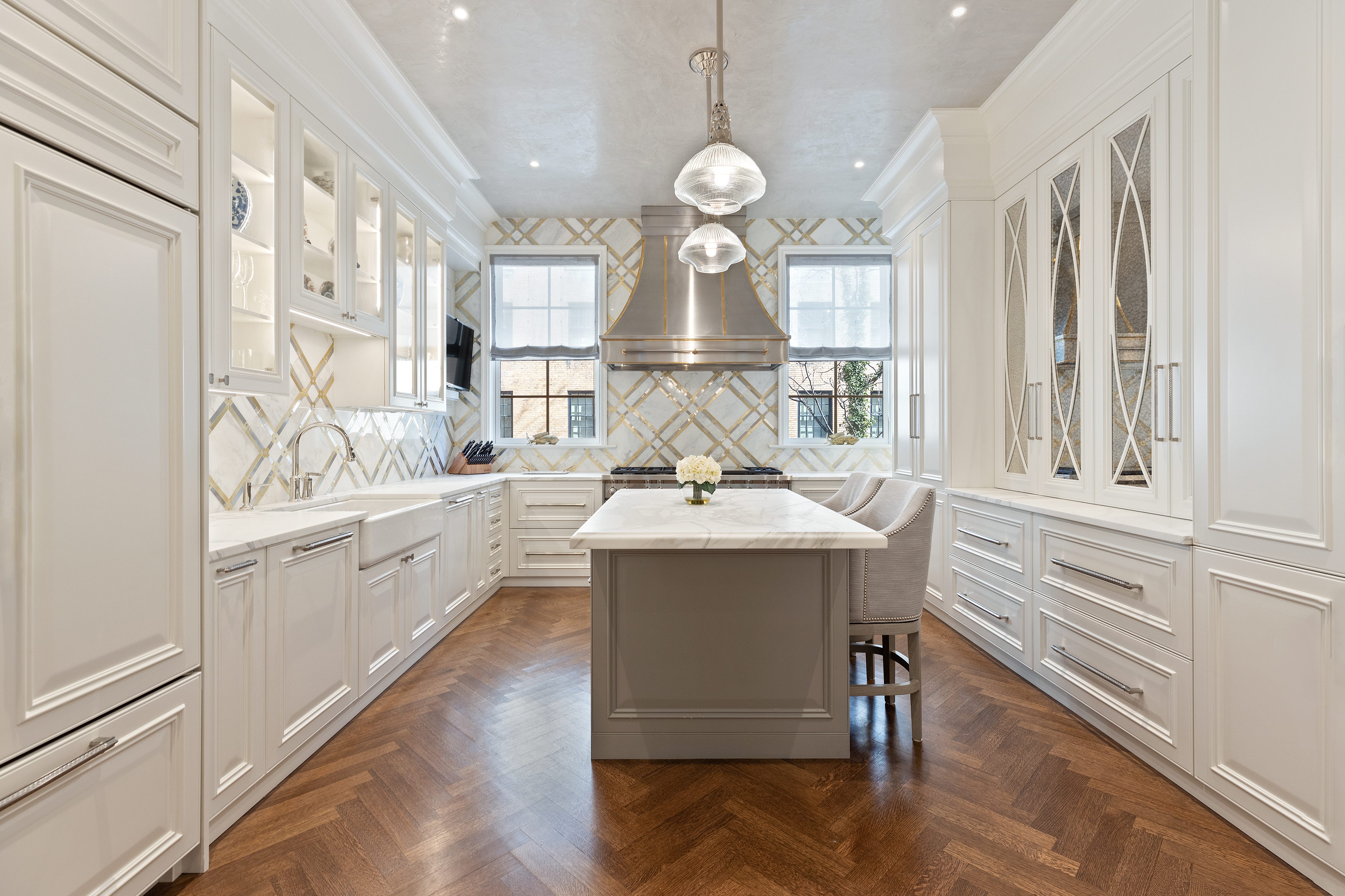 169 East 71st Street kitchen