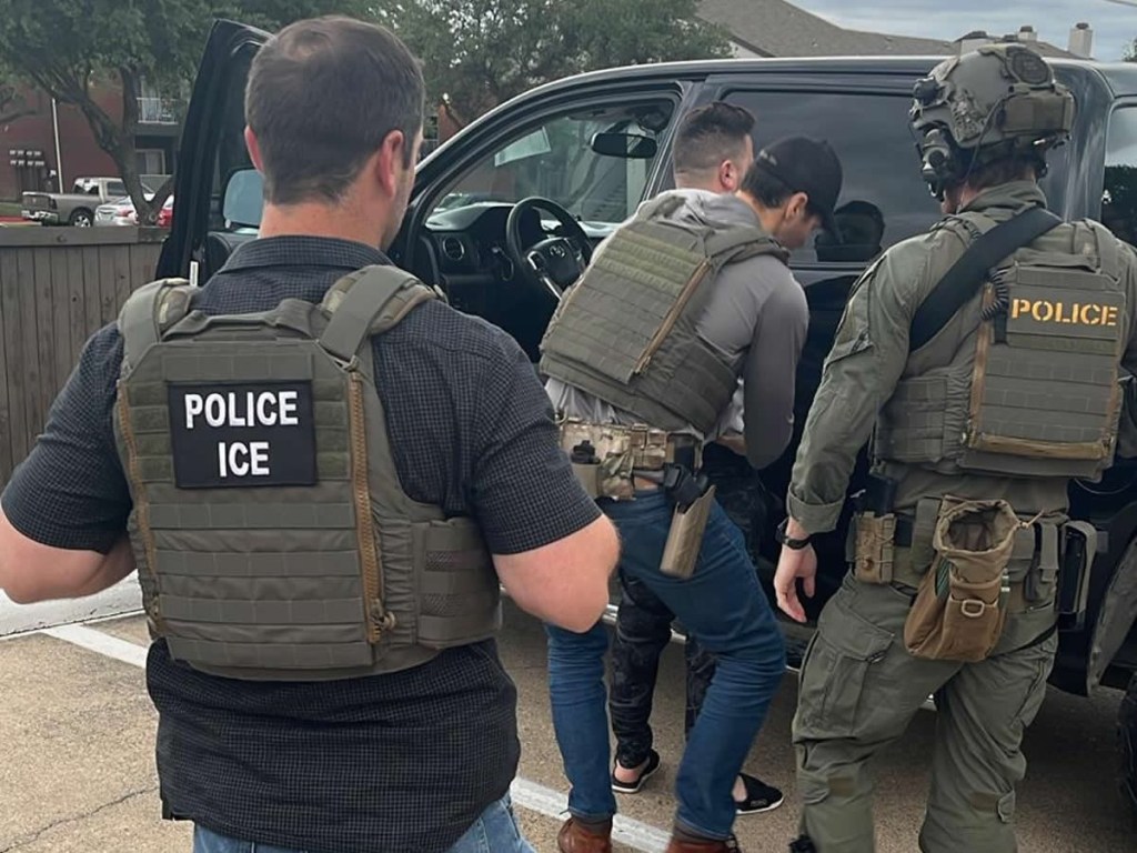 ICE agent