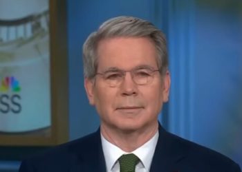 Bessent: We Can’t Fix Fiscal Issues in a Year, ‘Too Big of Cuts and the Economy Would Slow’