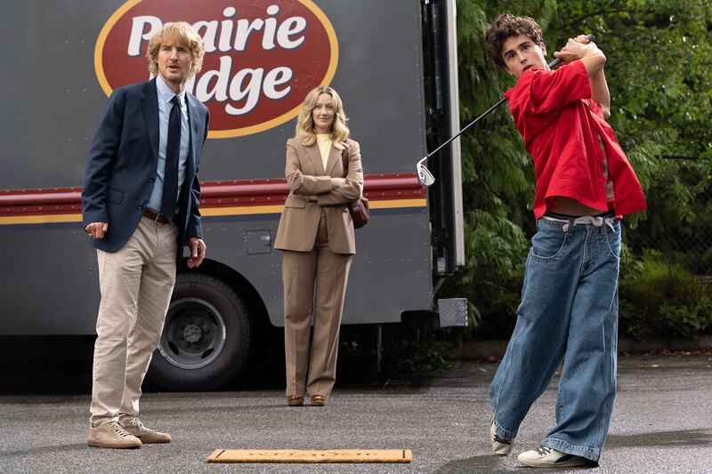 Owen Wilson, Judy Greer and Peter Dager in Stick.