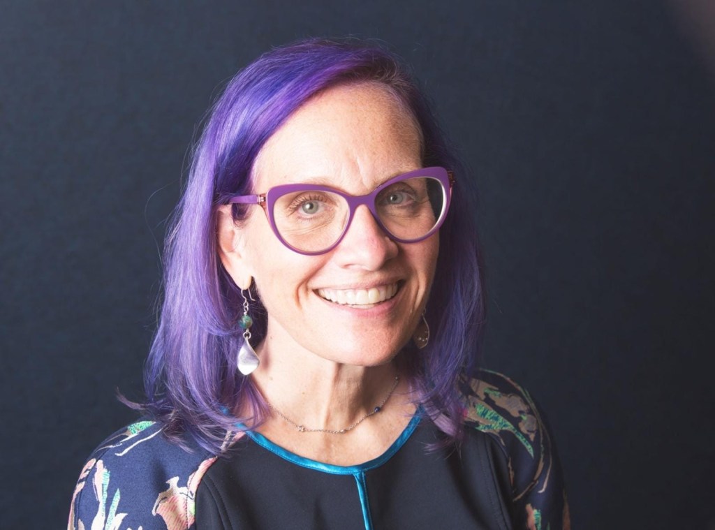 A photo of Amy Arundell.