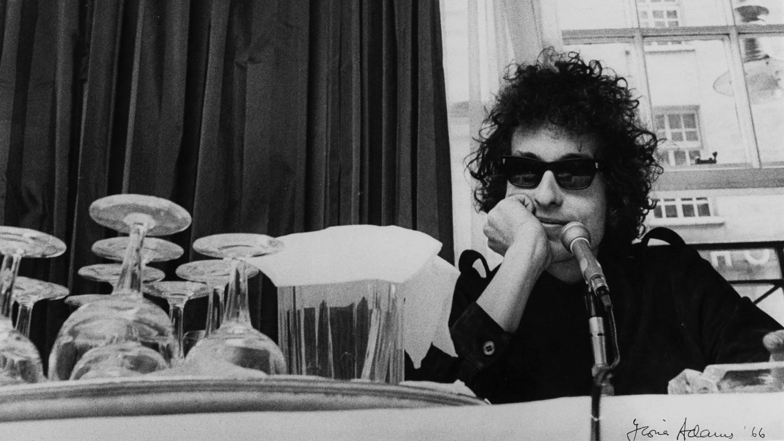 4 Bob Dylan Songs From the ’60s That Seem Like They’re 1,000 Years Old