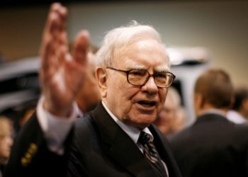 Here are the 20 best quotes from Warren Buffett, the famed investor and outgoing CEO of Berkshire Hathaway