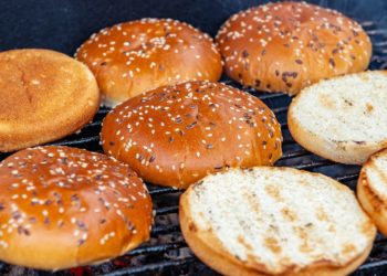 Chefs share 10 ways to make store-bought burger buns taste even better