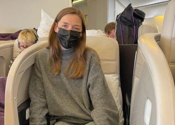 I flew in business class for the first time. It cost $6,000 and was the best flight of my life, but I wouldn’t do it again for 5 reasons.