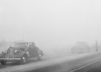 32 vintage photos reveal what Los Angeles looked like before the US regulated pollution