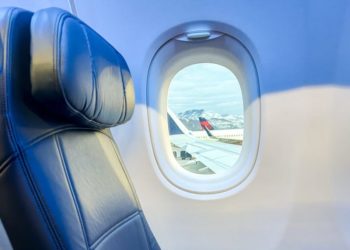 Don’t start your getaway on the wrong foot. Here’s how to choose the best seat on the plane.