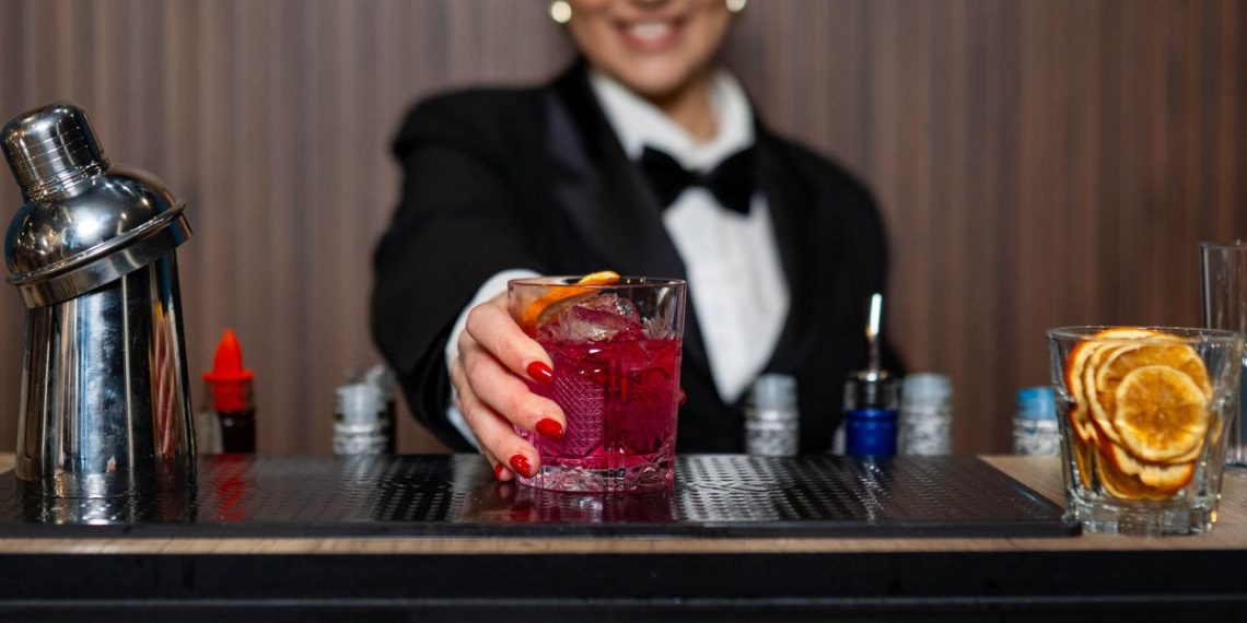 I’ve been a bartender for over 10 years. Here are 11 things I wish customers would stop doing.