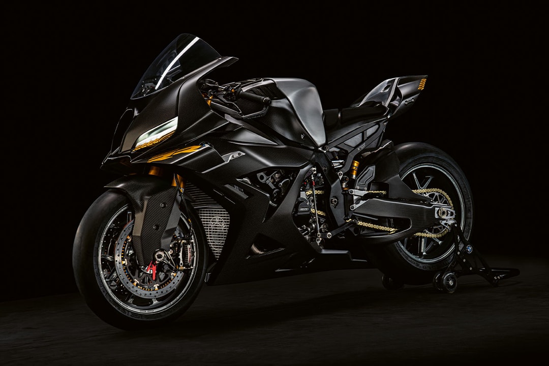 BMW Motorrad Unveils Concept RR Superbike at Villa d’Este