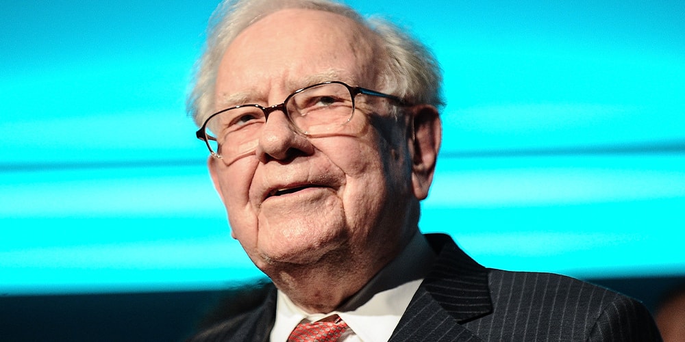 Berkshire Hathaway Enters a New Era as Warren Buffett Announces CEO Transition