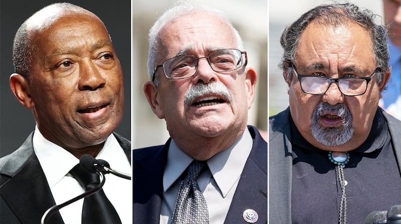 Sylvester Turner, Gerry Connolly, and Raúl Grijalva.