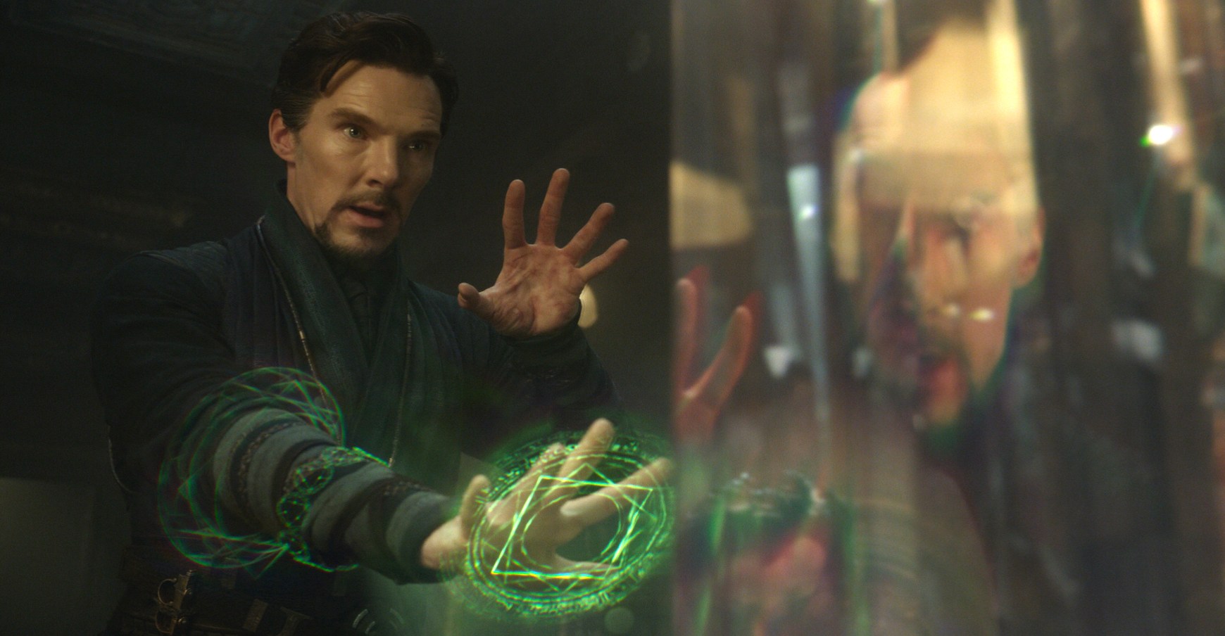 doctor strange casting a green glyph in Doctor Strange