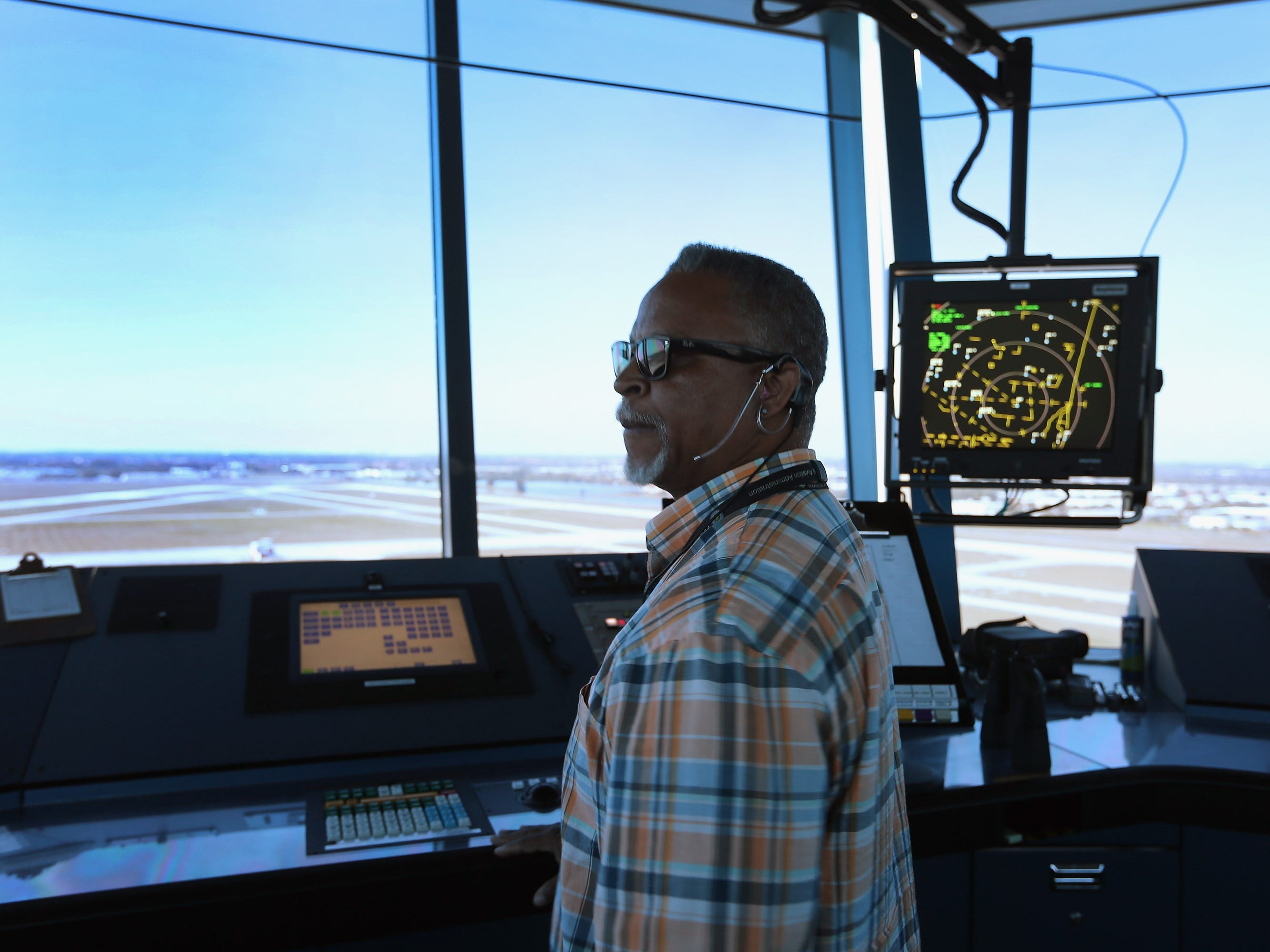 air traffic controller