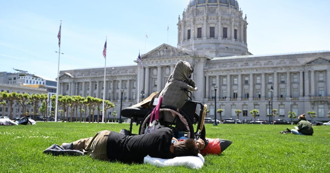 Granderson: Pushing more Americans into homelessness is no way to revitalize downtowns