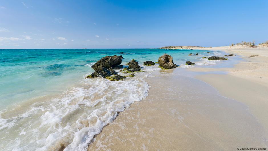 Is there a tsunami warning in crete today