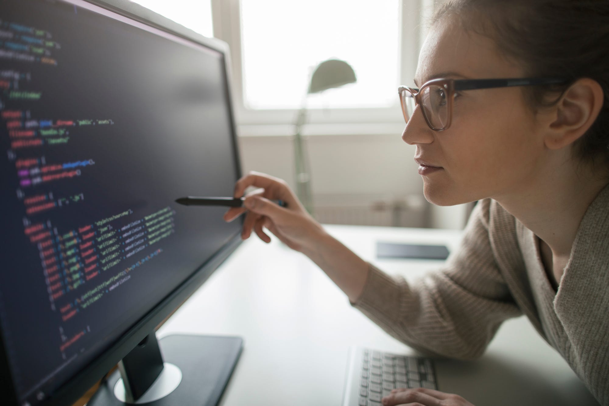 woman coding, coder, software engineer
