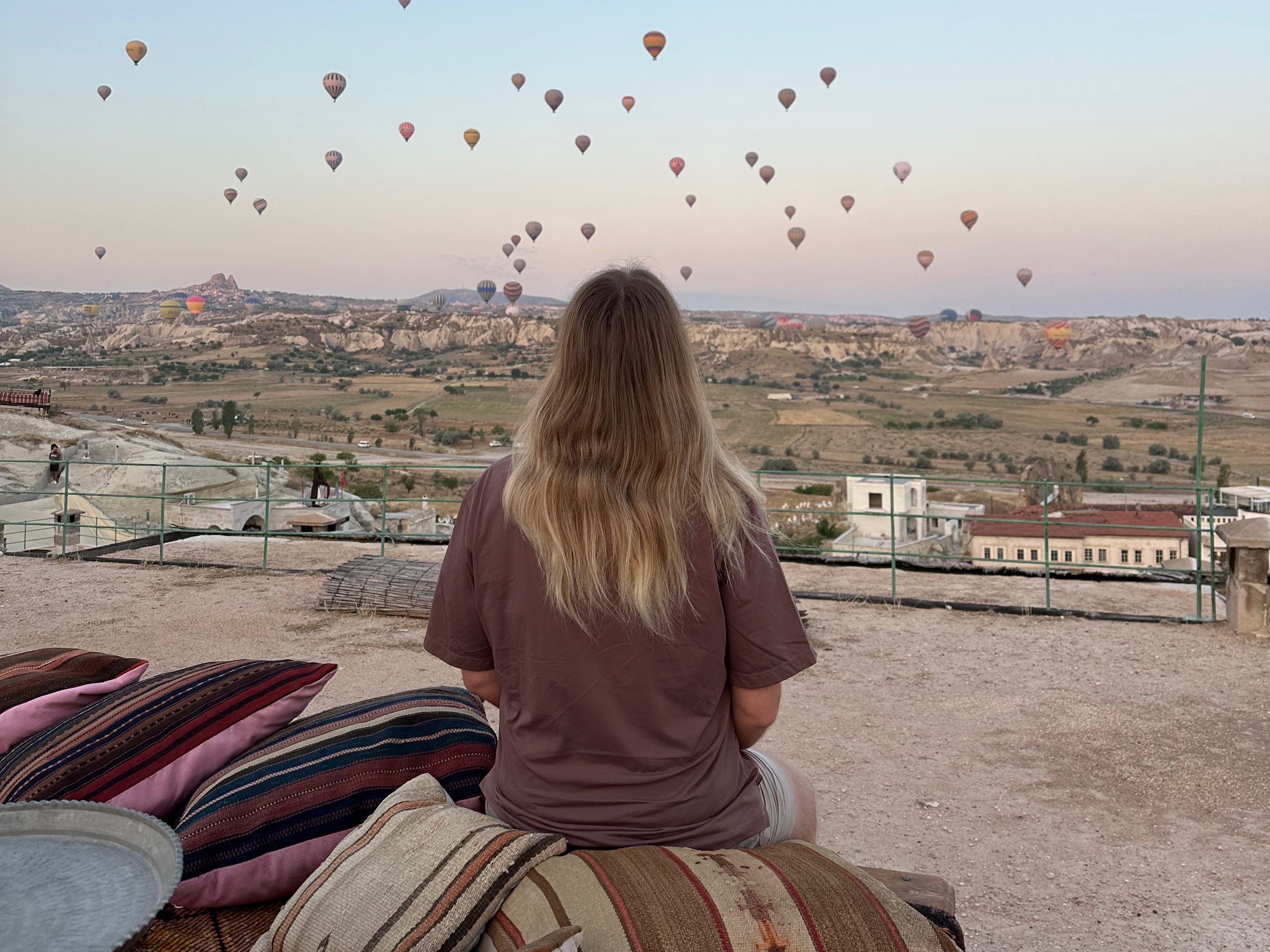 Harrison Pierce facing toward hot air balloons