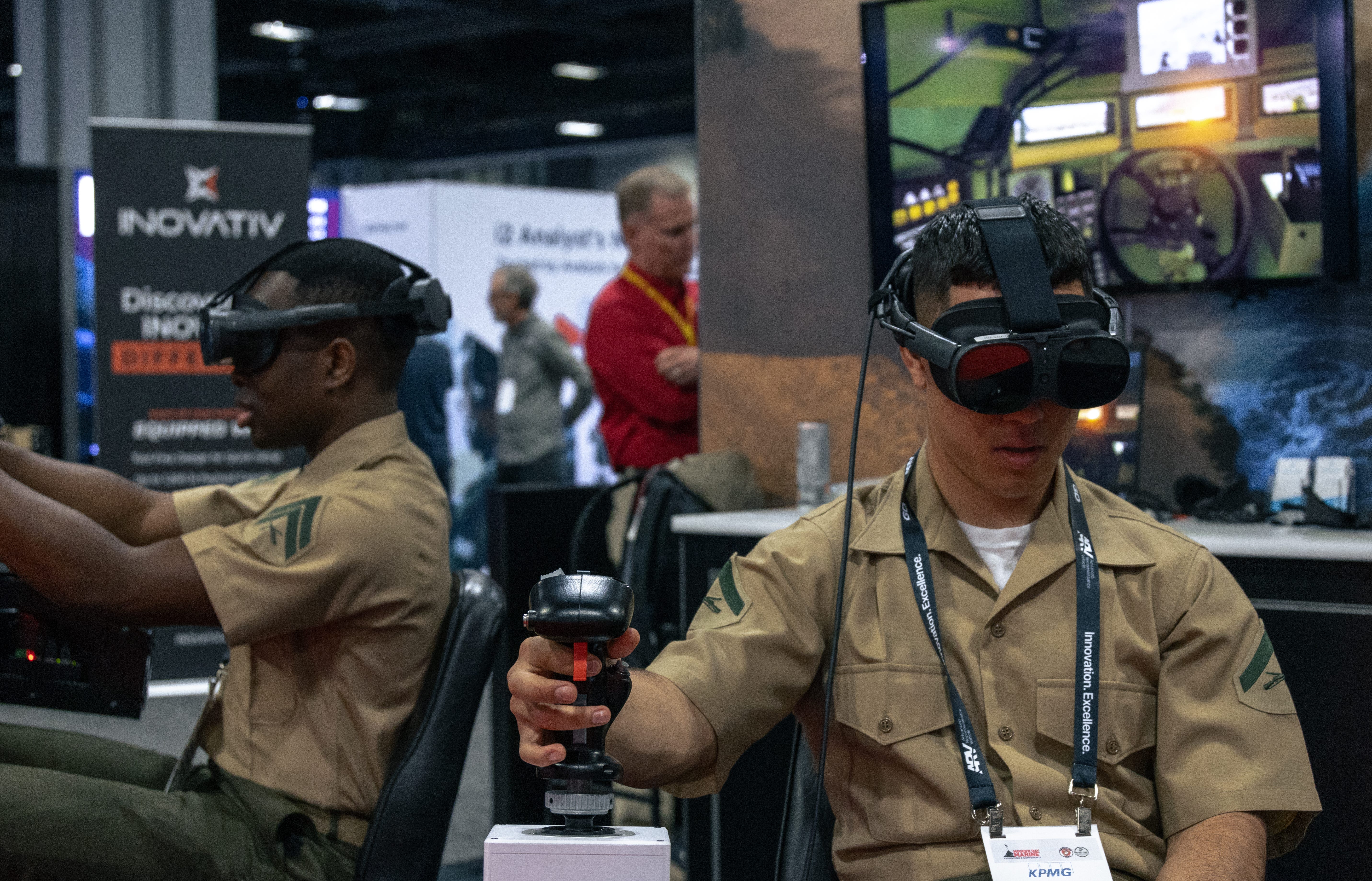 Marines try out new simulation training at the 2025 Modern Day Marine expo in Washington D.C., May 1, 2025.