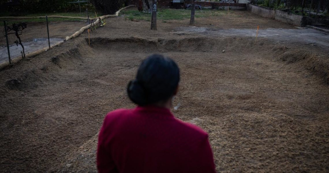 In a bid to blunt gentrification after fire in Altadena, nonprofits look to buy burned lots
