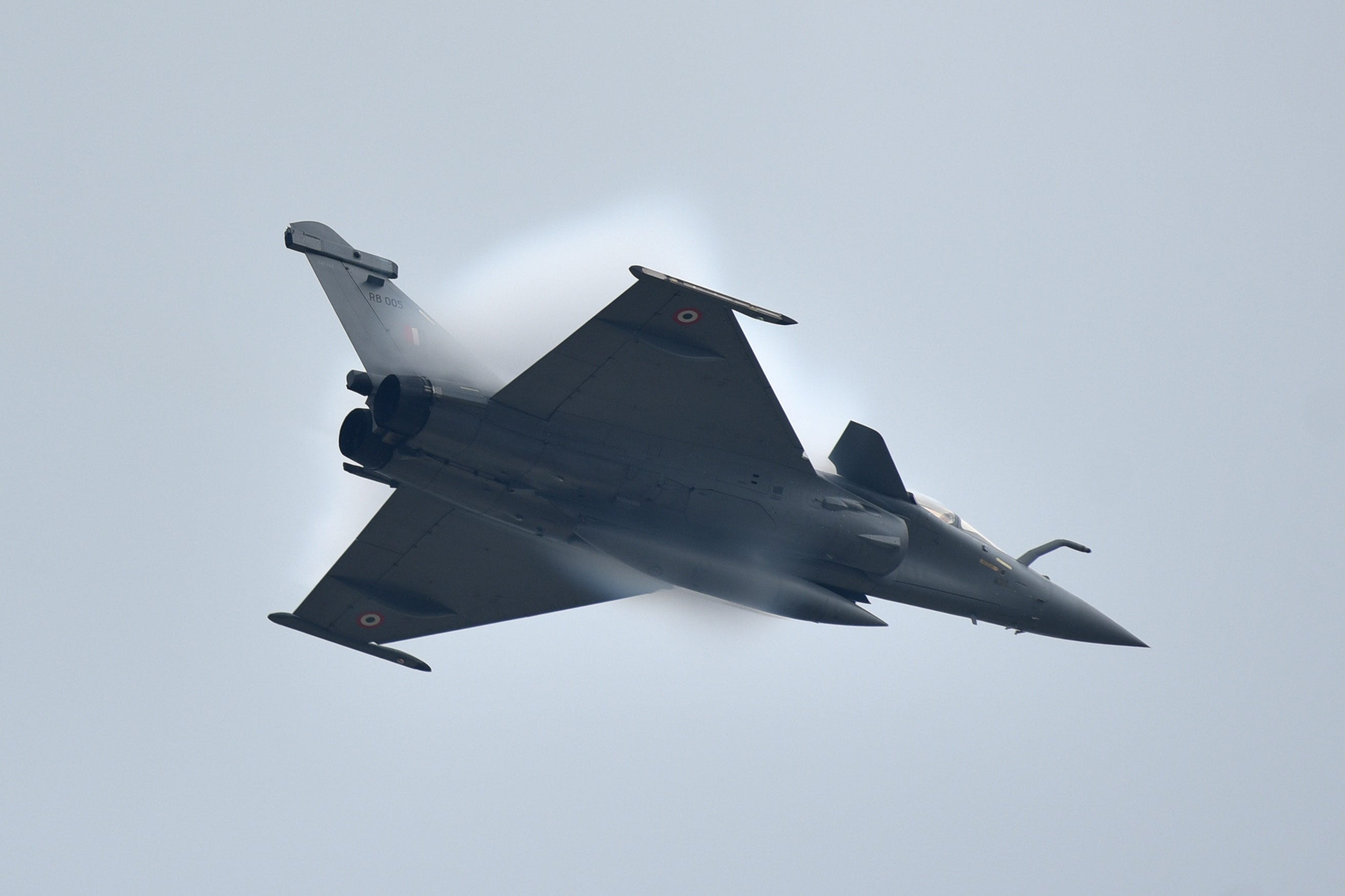 Indian Air Force (IAF) Rafale fighter jet flies during the full dress rehearsal for 89th Air Force Day parade at Hindan base on October 6, 2021 in Ghaziabad, India.