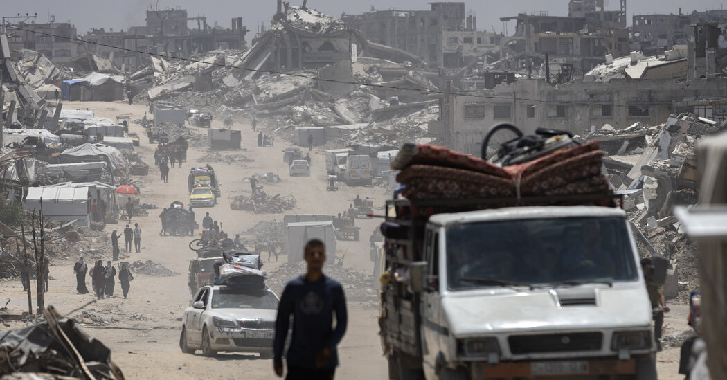 Israel Announced a New Invasion of Gaza. Is It Bluffing?