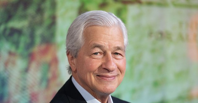 JPMorgan CEO Jamie Dimon: Stockpile Guns and Ammo, Not Bitcoin — ‘We Have to Spend More’ on Military Tech