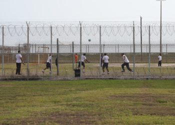 Judge orders Trump admin. to maintain custody of migrants deported to South Sudan 