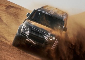 Land Rover Gears Up for Dakar Rally with New Defender D7X-R Prototype