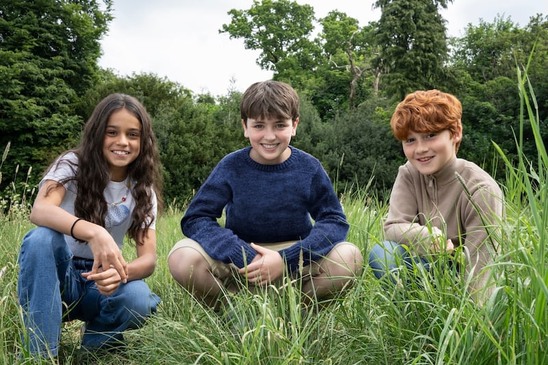 Arabella Stanton (R) is Hermione Granger, Dominic McLaughlin (C) is Harry Potter, and Alastair Stout is Ron Weasley.