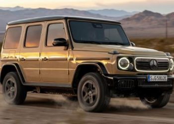 Mercedes-Benz Gifts Custom Electric G-Class to ‘League of Legends’ Star Uzi