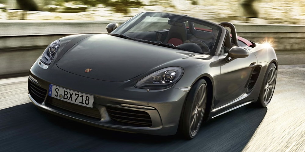 Porsche To Phase Out Gas-Powered Boxsters and Caymans by End of the Year