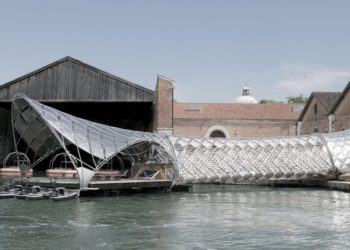 Porsche and Norman Foster Unveil Futuristic Venice Mobility Hub at Biennale