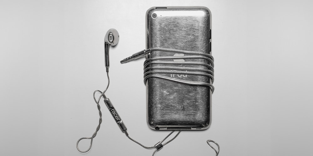 Racer Worldwide’s Racerpods Necklace Reimagines Apple’s Wired Earphones into Jewelry