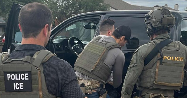 Report: FBI to Prioritize Immigration Enforcement, Scale Back White-Collar Crime Investigations