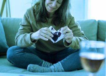 Should You Keep Photos of Your Ex?