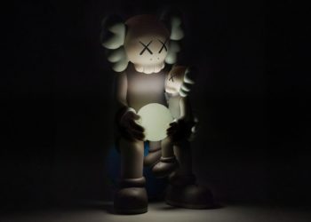 Siwilai Unveils Exclusive Companion Figure for ‘KAWS:HOLIDAY THAILAND’