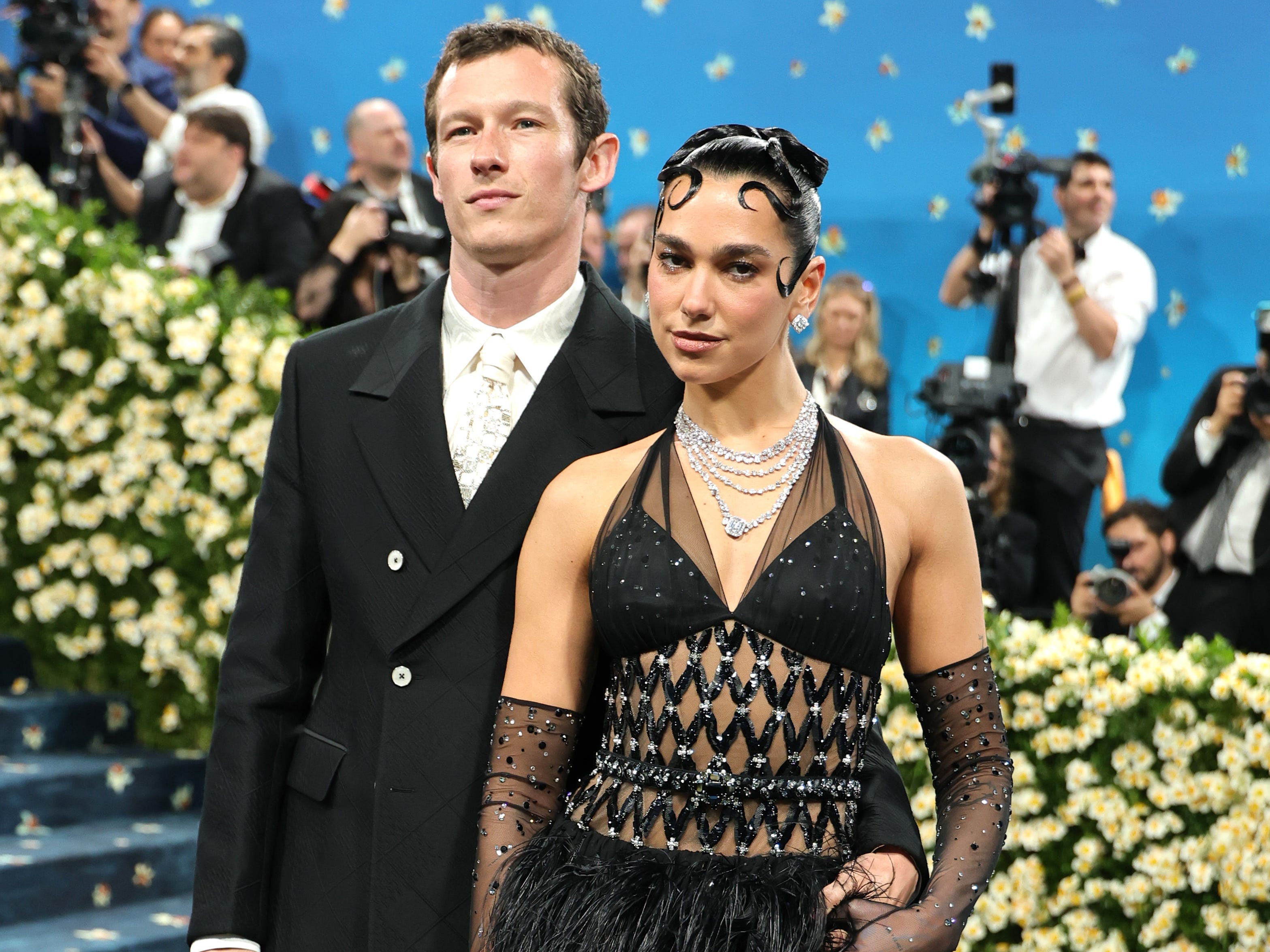 callum turner and dua lipa