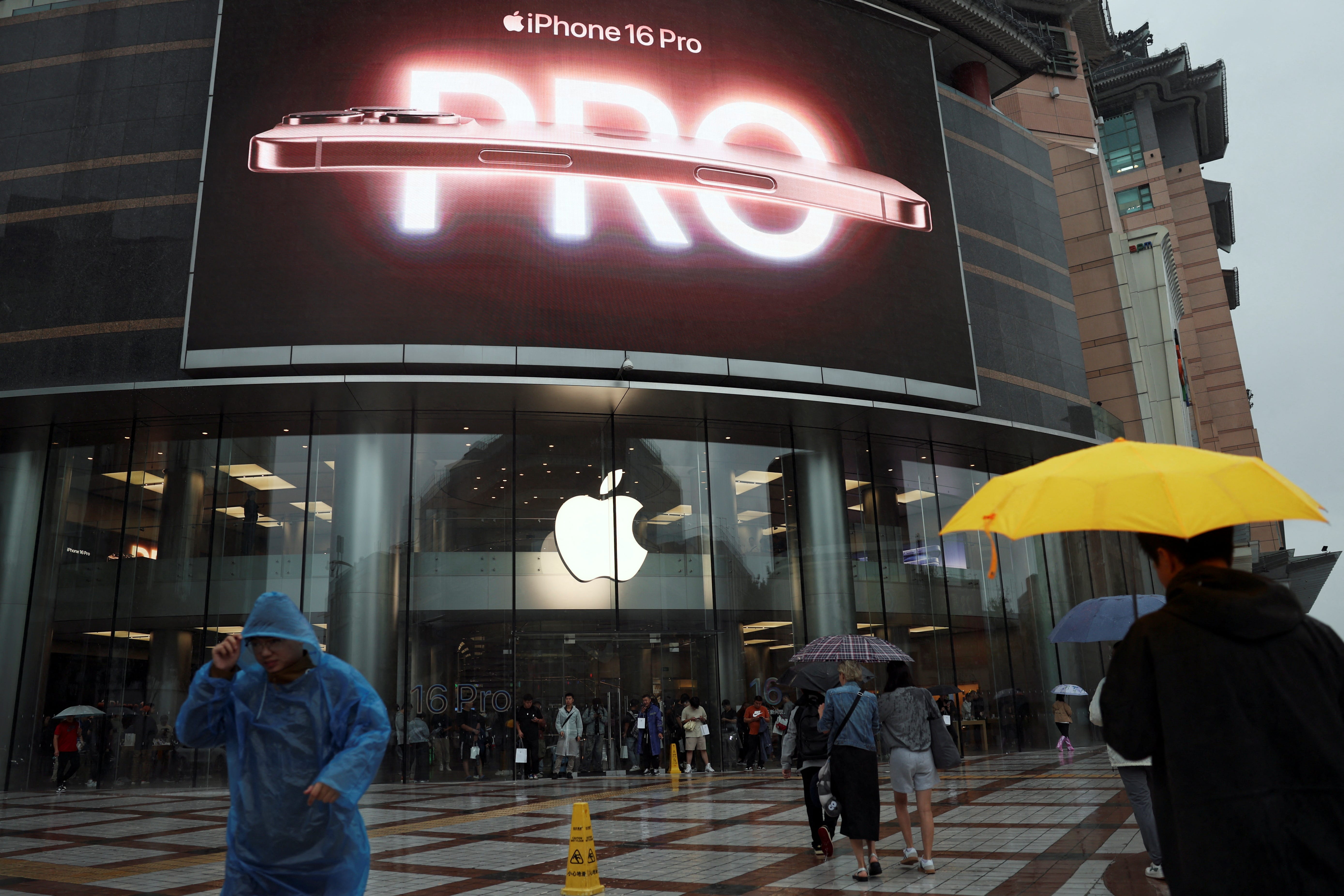Apple's iPhone 16 series smartphones go on sale in Beijing