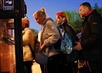 Trump Removes Romania from Visa Waiver Program Over National Security Concerns