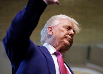 Trump Scares Global Leaders With How Fast He Caved to Putin on Call
