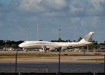 U.S. Formally Accepts Luxury Jet From Qatar for Trump