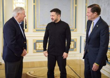 US senators meet with Zelensky in Kyiv as doubt cast over upcoming Ukraine-Russia peace talks