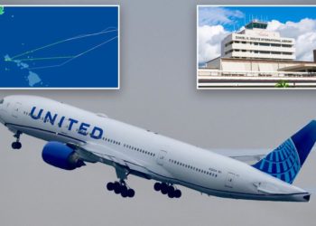 United Airlines flight returns to Hawaii after concerning message found on bathroom mirror; FBI investigating
