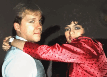 Woman Reconnects With Ex On Facebook After 27 Years, Now They’re Married