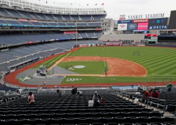 Yankees ticket deadbeat sentenced to four years in prison for stiffing IRS out of $3.5M in payroll taxes