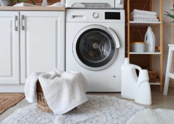 Your washing machine probably isn’t killing harmful bacteria on your clothes