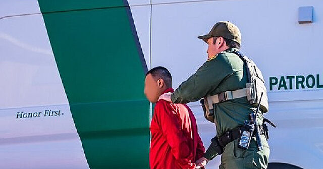 1,200 Criminal Immigration Cases Charged in Past Week Along Southwest Border