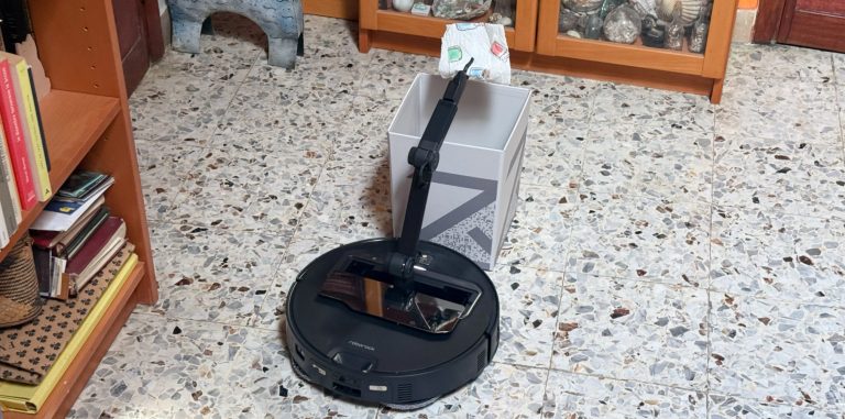 Roborock Saros Z70 review robot vacuum